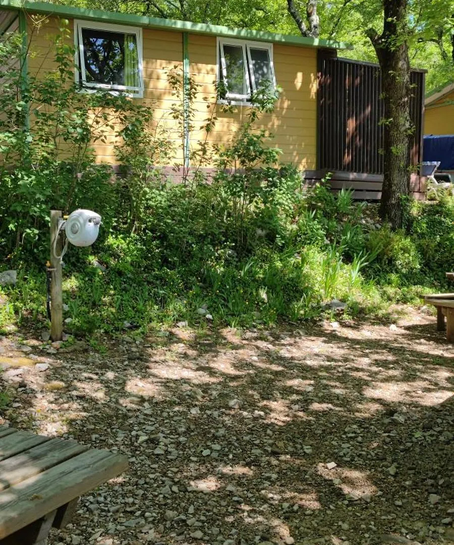 Chalet Dans Camping 3 Etoiles A Voguee Vogue