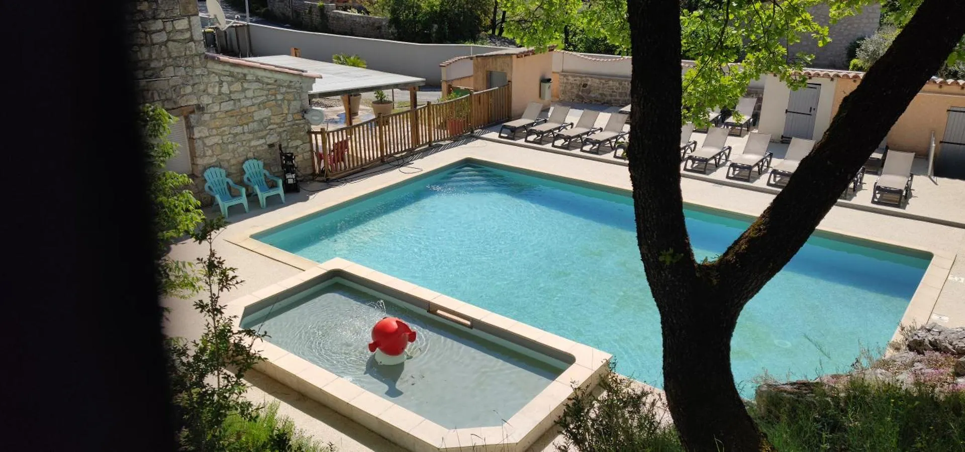 Chalet Dans Camping 3 Etoiles A Voguee