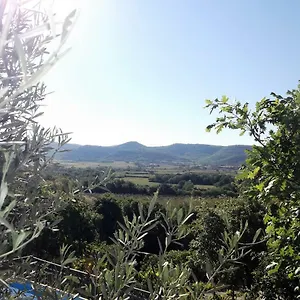  Hébergement de vacances Le Rocher Des Cigales